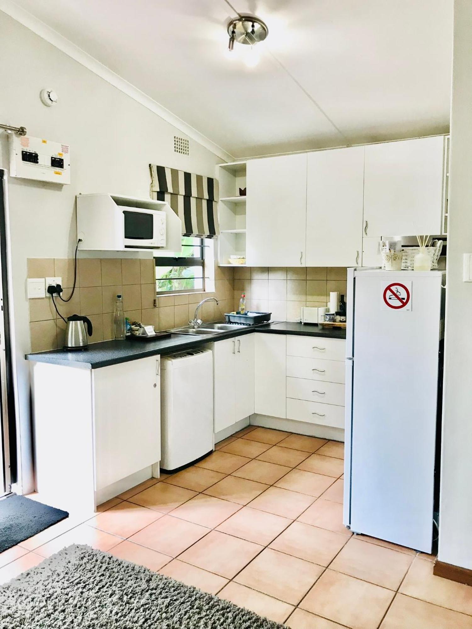10Vdw Self Catering Apartments Durbanville Ngoại thất bức ảnh
